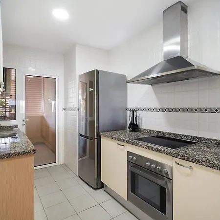 Apto Royal Marina Golf V Appartement